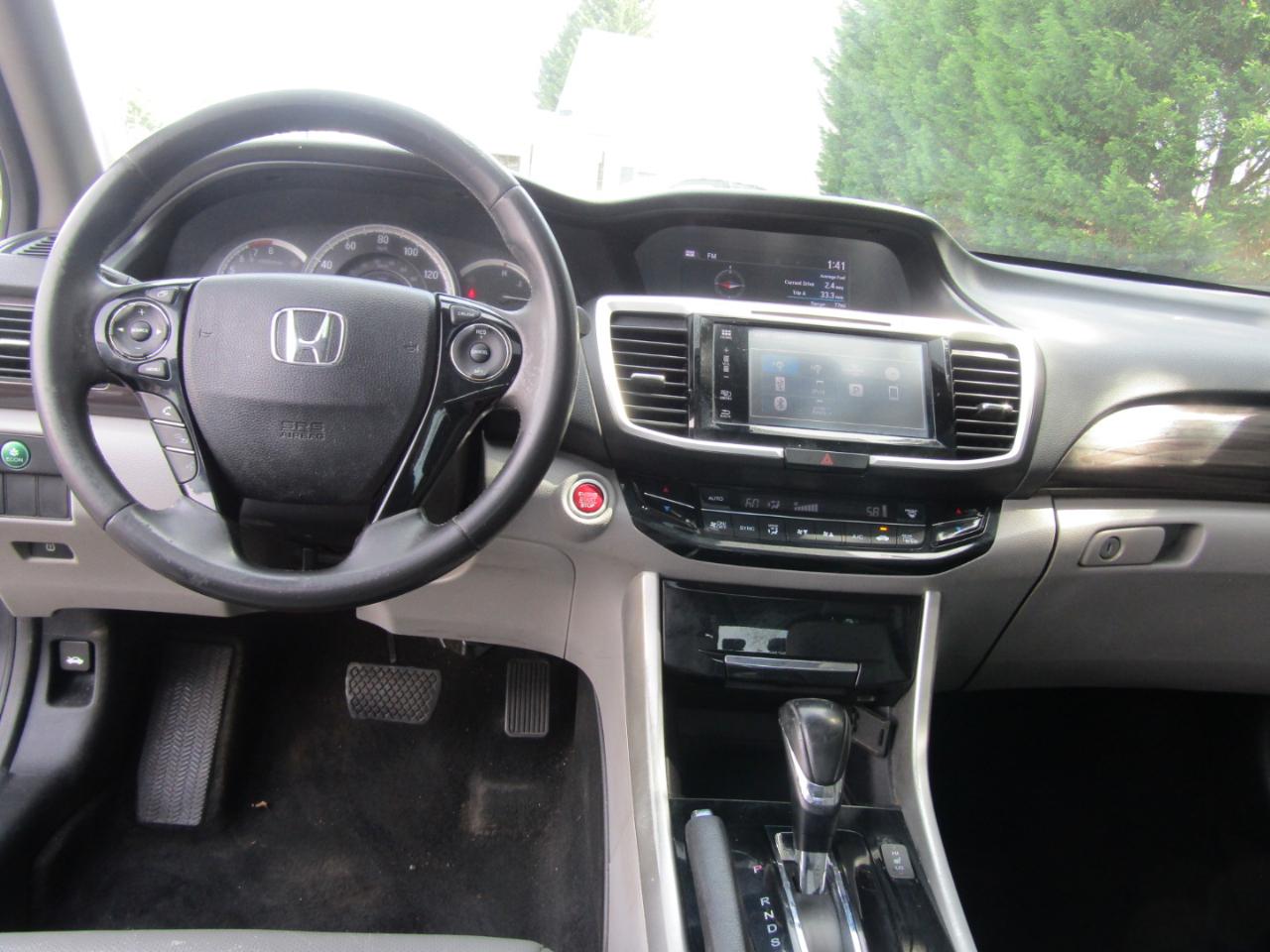 Honda Accord EX-L Sedan CVT 2017