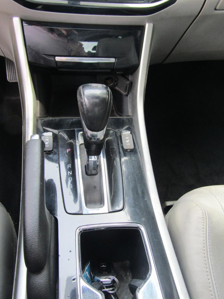 Honda Accord EX-L Sedan CVT 2017