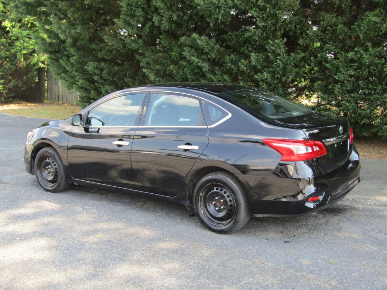 Nissan Sentra S CVT 2019