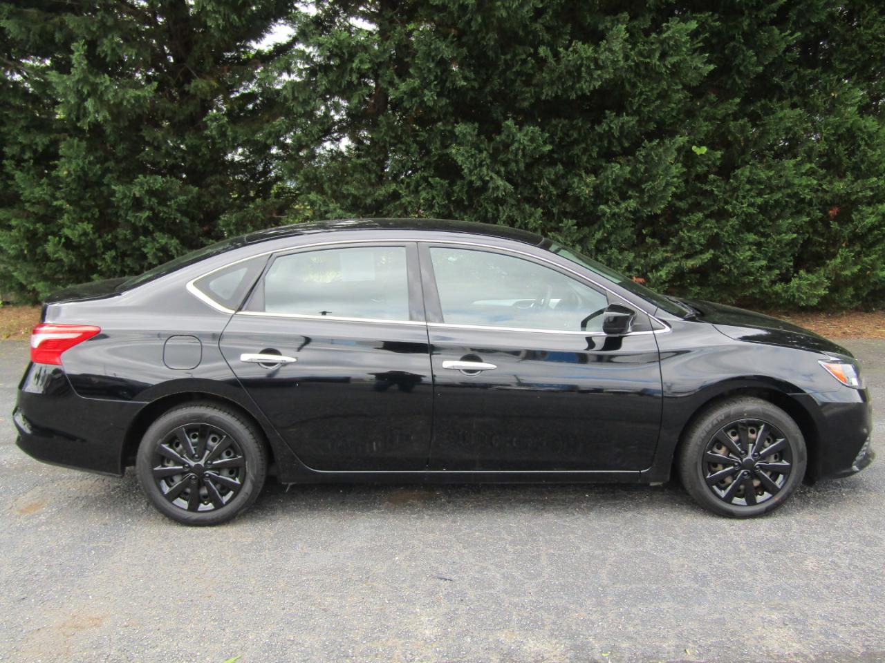 Nissan Sentra S CVT 2019