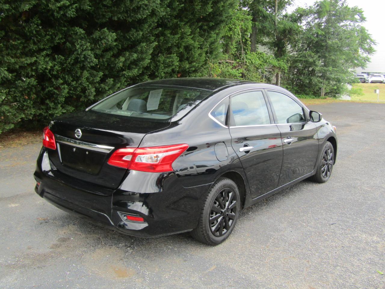 Nissan Sentra S CVT 2019