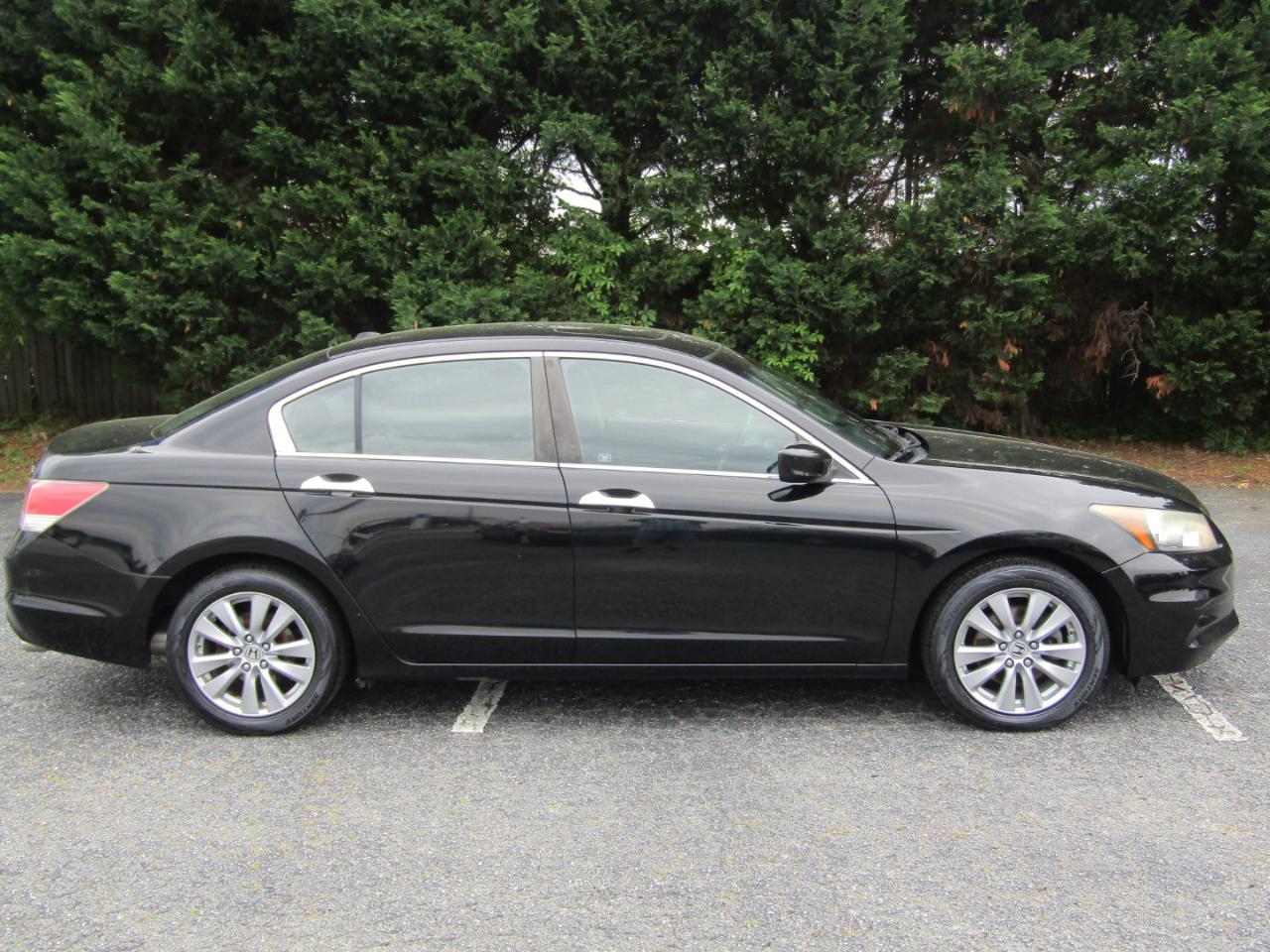 Honda Accord EX-L V6 Sedan AT 2012