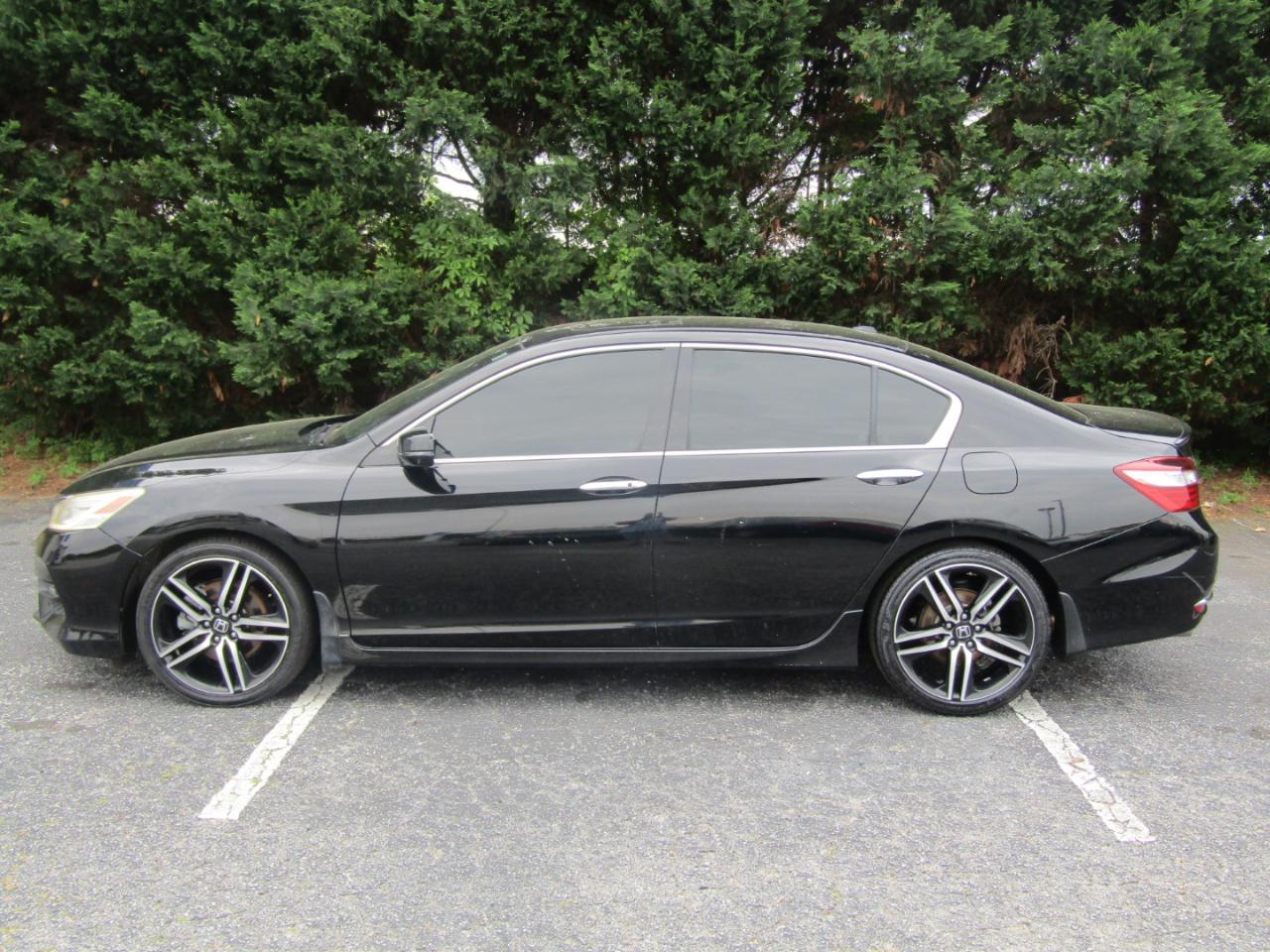 Honda Accord Touring V6 Sedan 6-Spd AT 2017