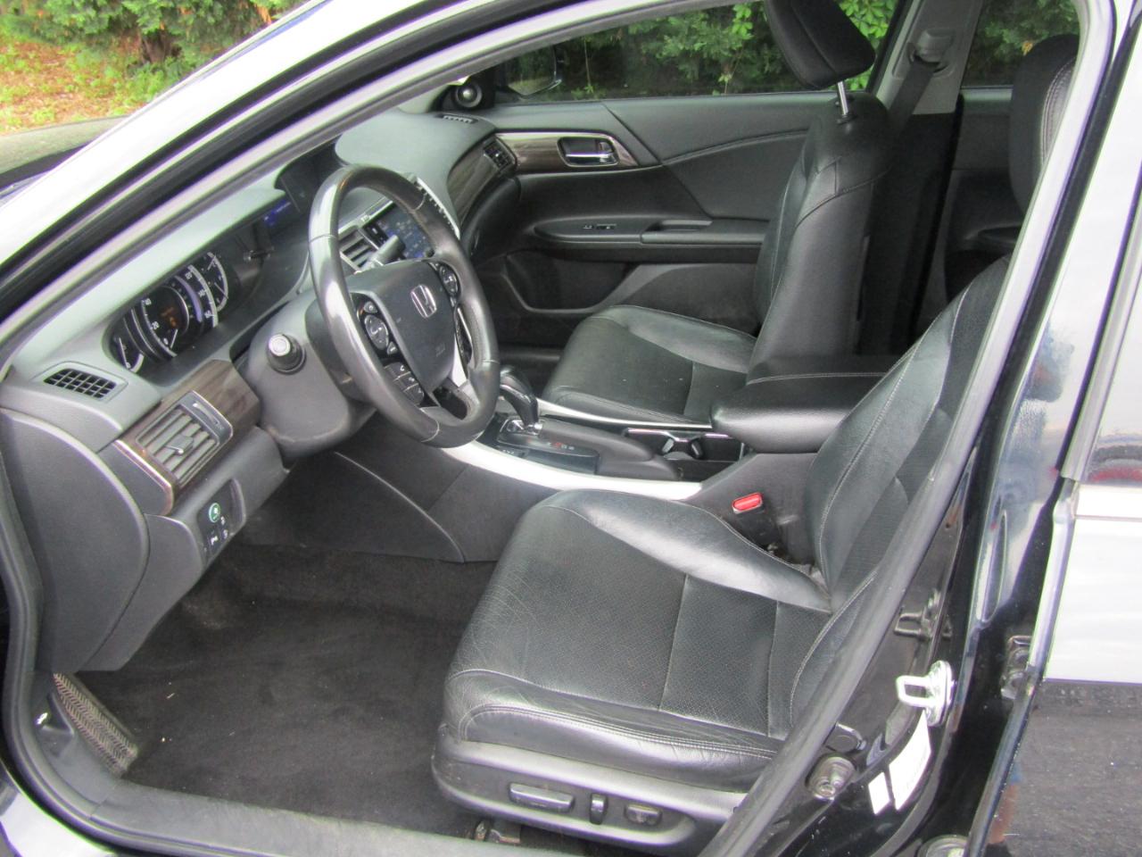 Honda Accord Touring V6 Sedan 6-Spd AT 2017