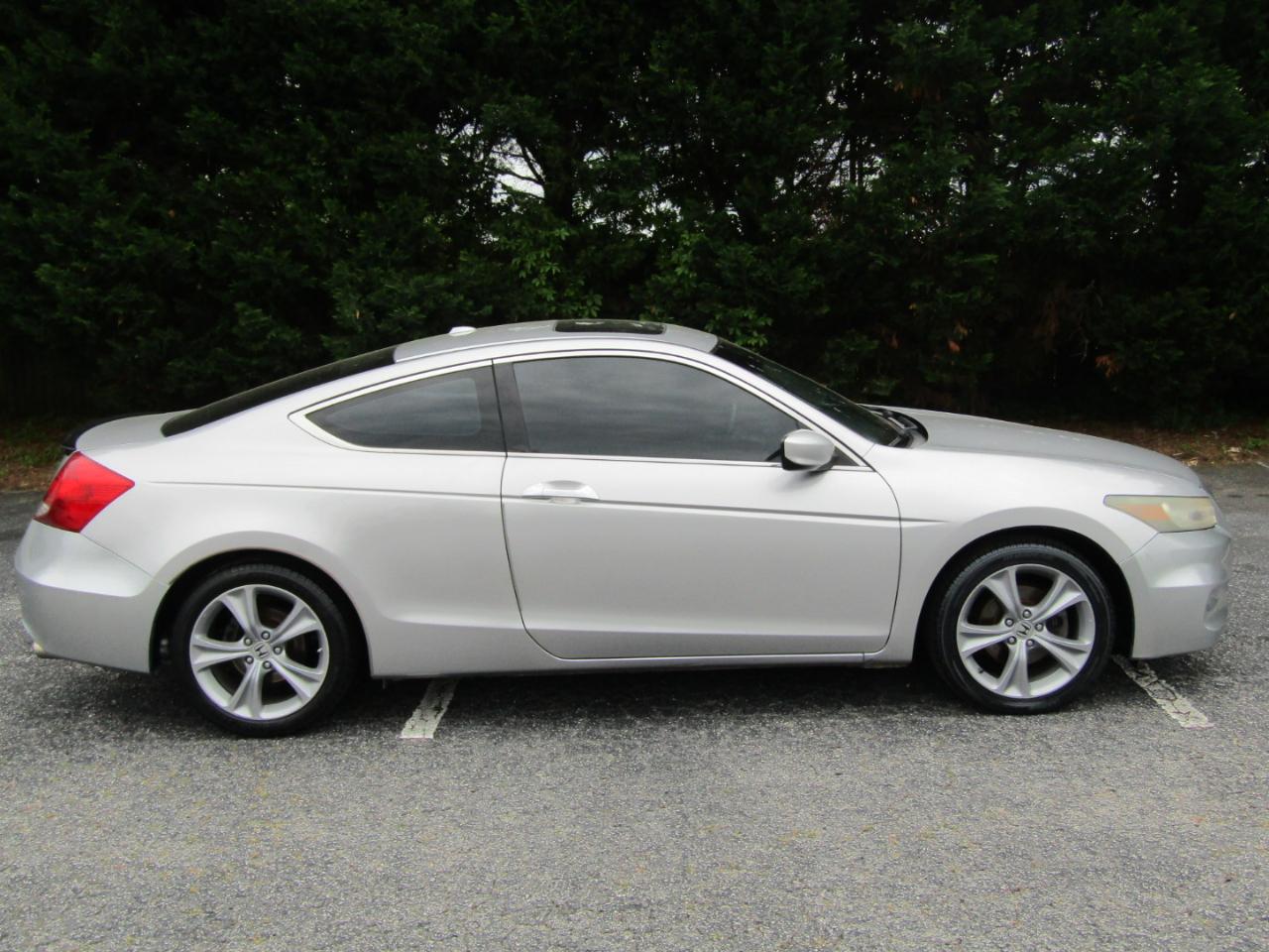 Honda Accord EX-L V-6 Coupe AT 2011