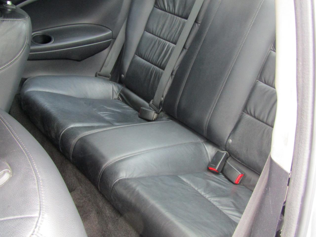 Honda Accord EX-L V-6 Coupe AT 2011