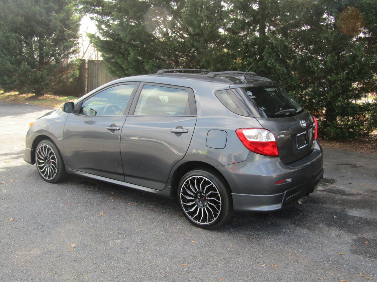Toyota Matrix S AWD 4-Speed AT 2009