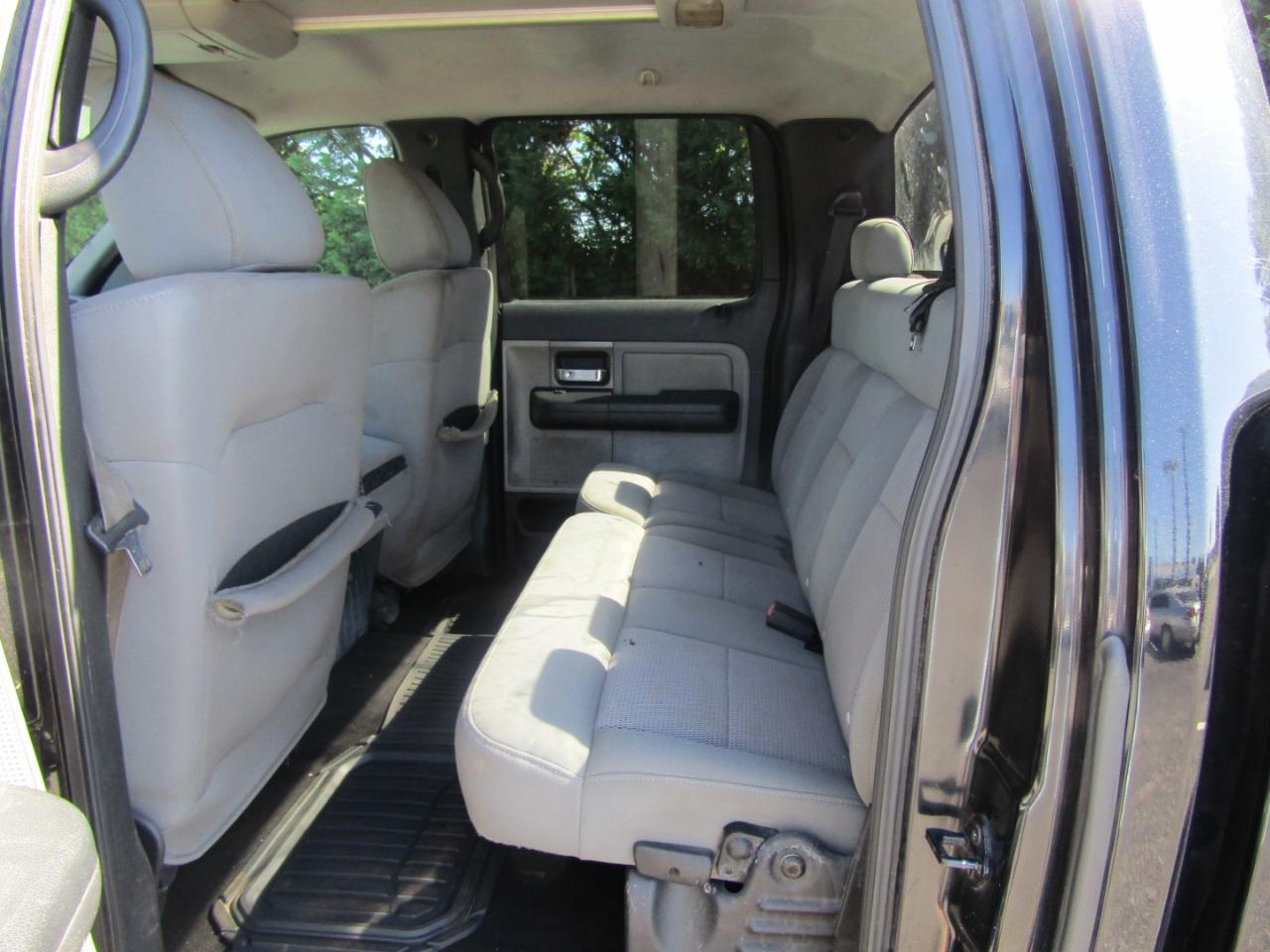 Ford F-150 Lariat SuperCrew 4WD 2004