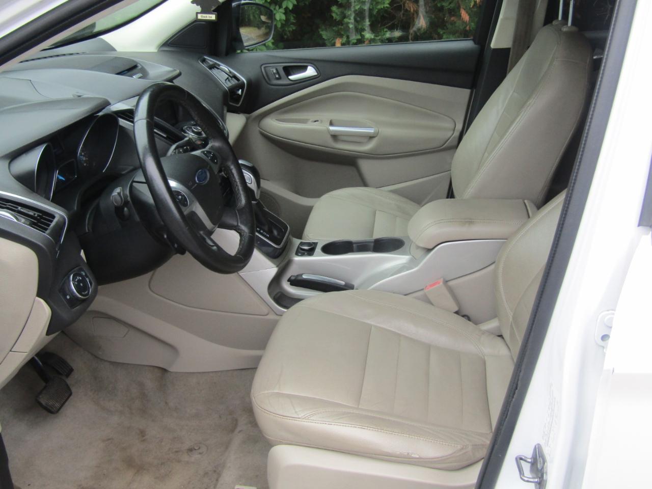 Ford Escape SEL 4WD 2013