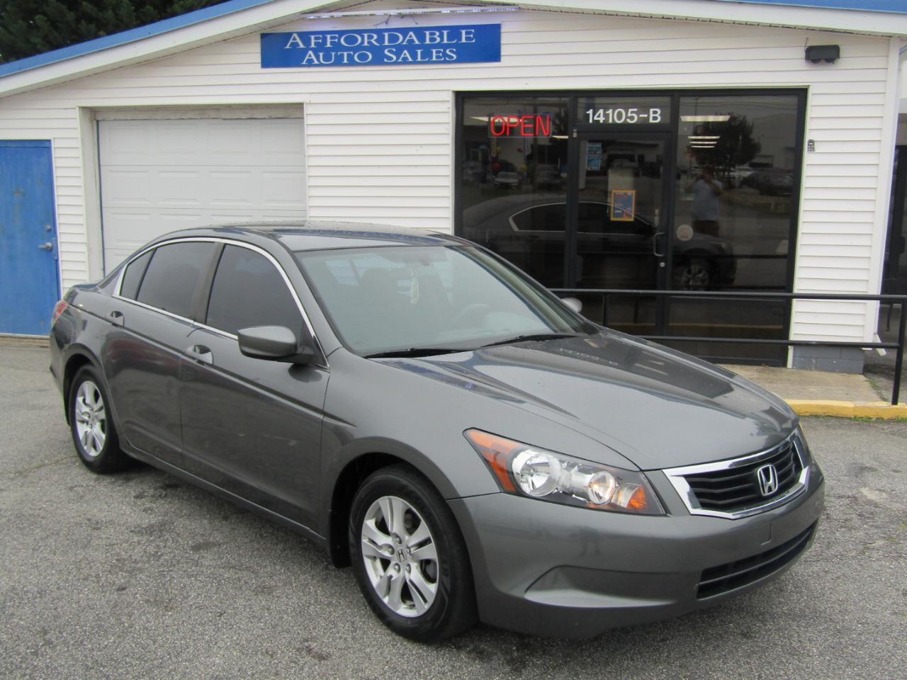 Honda Accord LX-P Sedan AT 2010