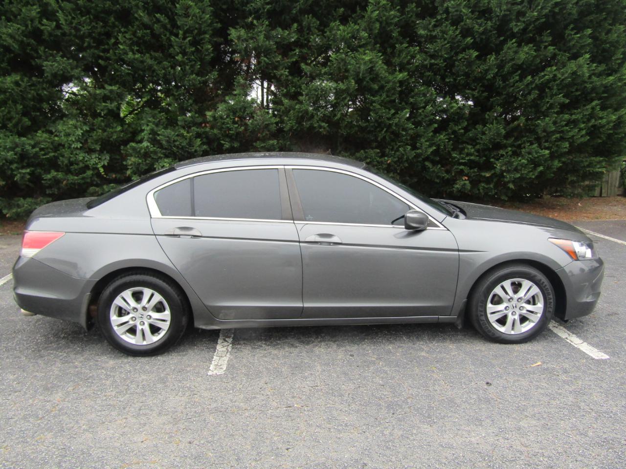 Honda Accord LX-P Sedan AT 2010