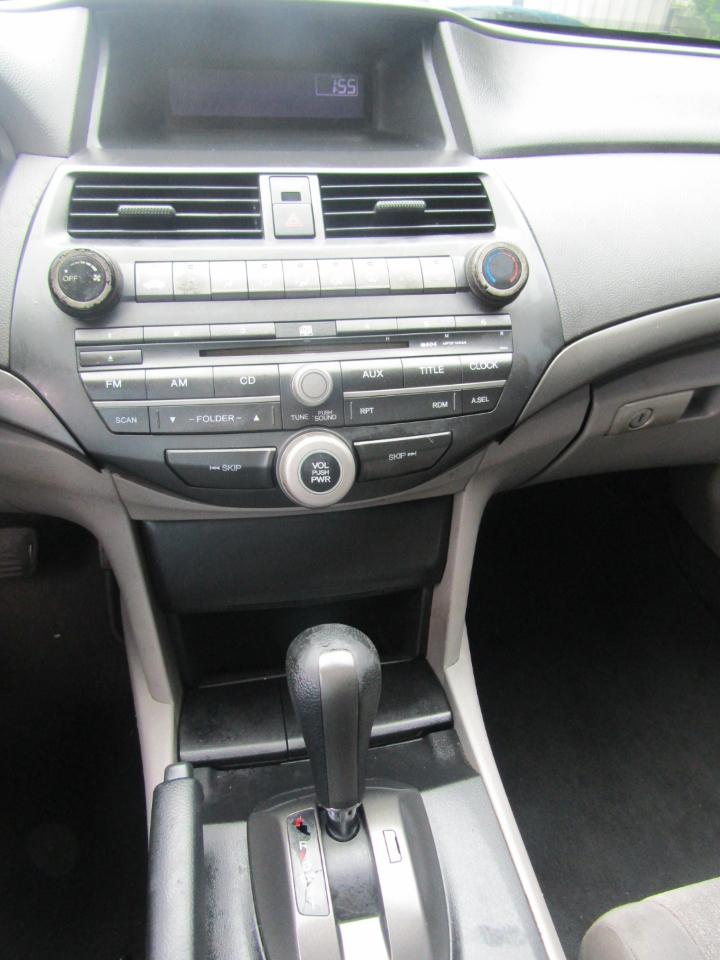 Honda Accord LX-P Sedan AT 2010