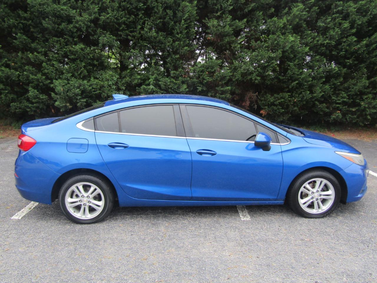 Chevrolet Cruze LT Auto 2017