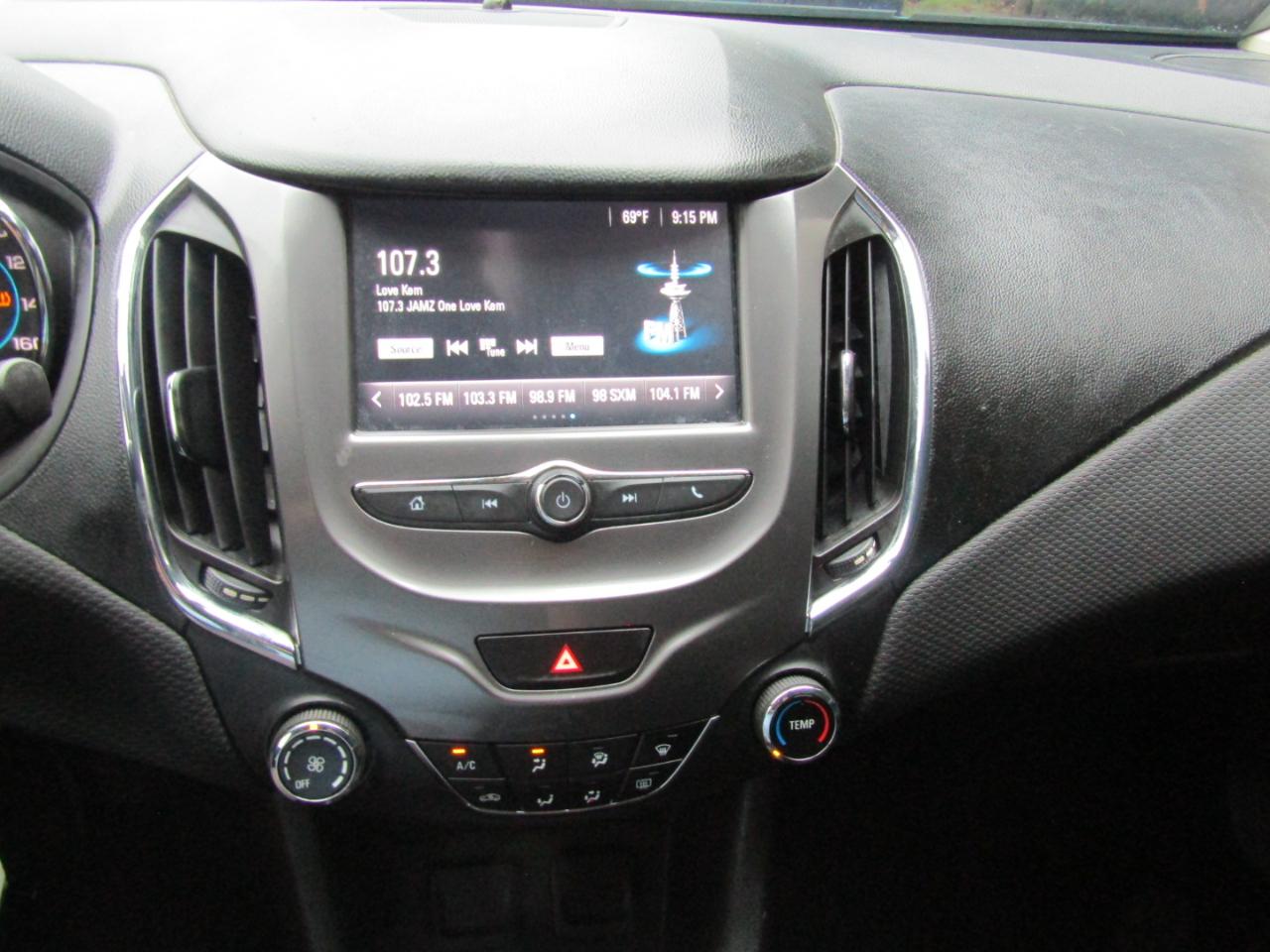 Chevrolet Cruze LT Auto 2017