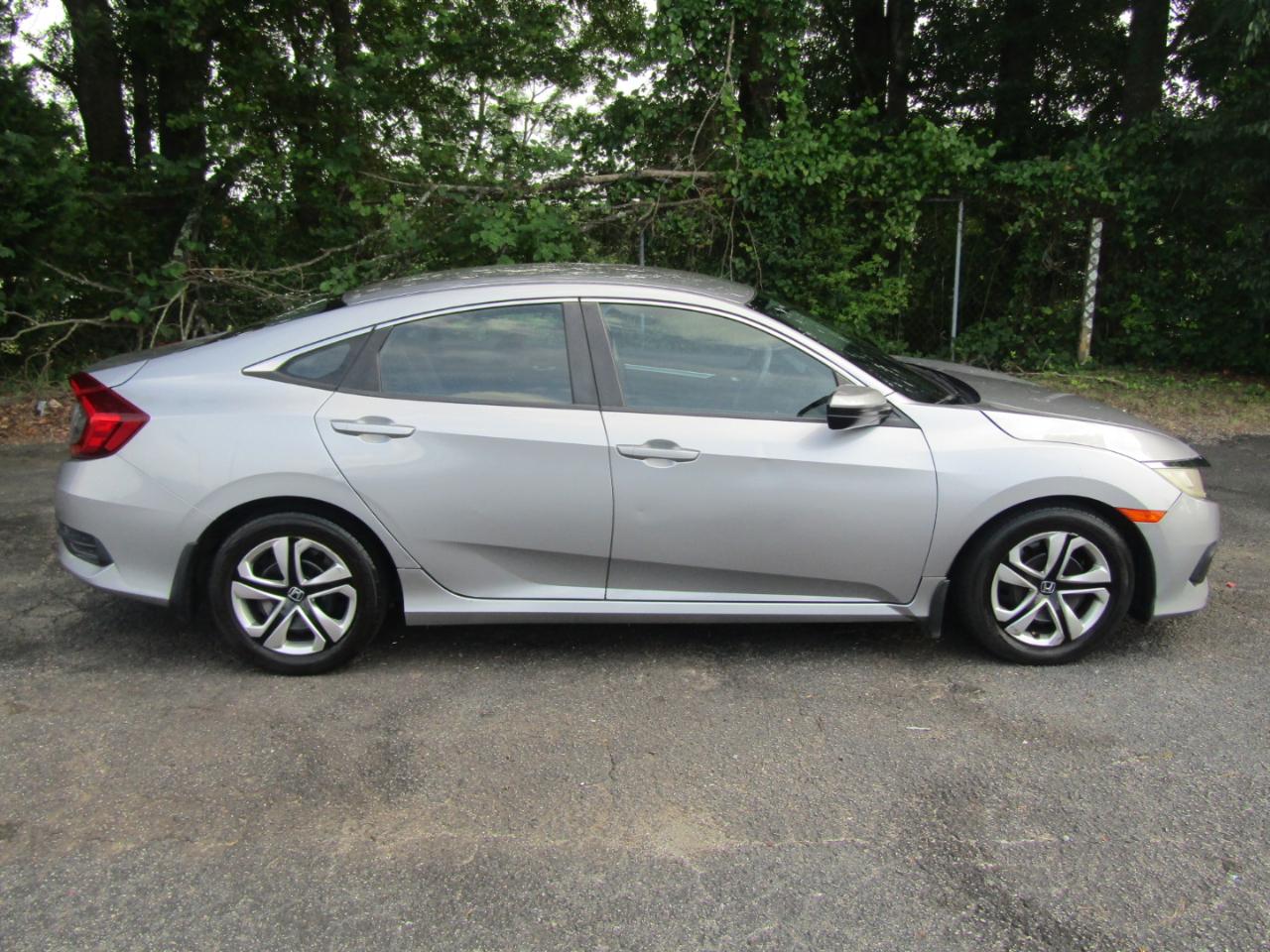 Honda Civic LX Sedan CVT 2018