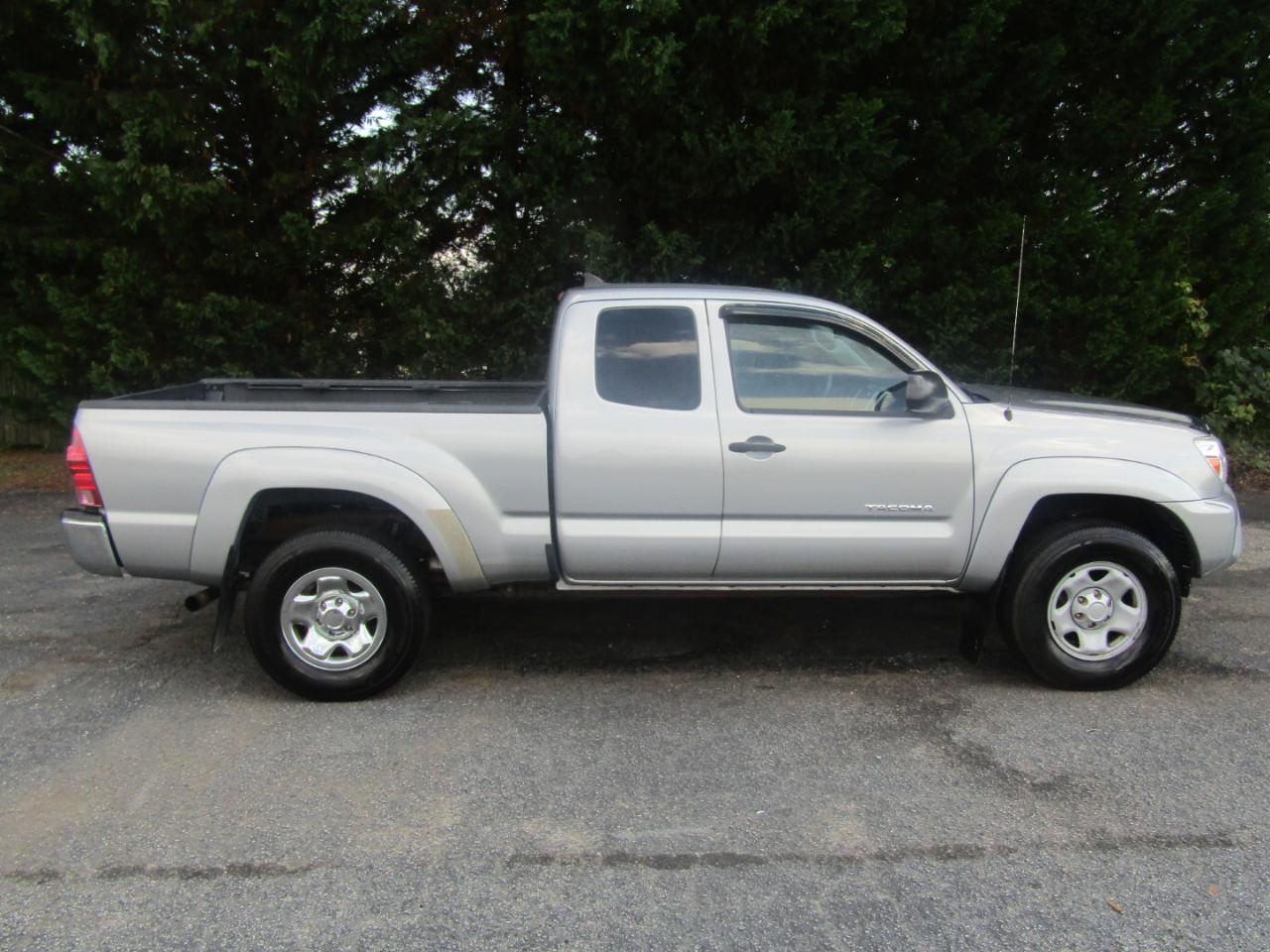 Toyota Tacoma PreRunner Access Cab I4 4AT 2WD 2014