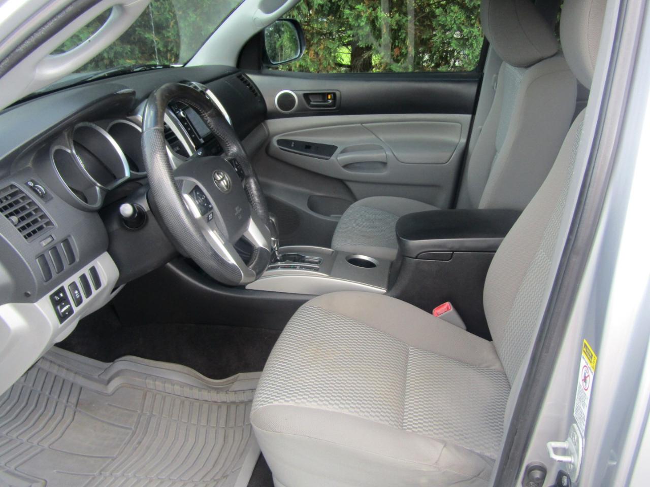 Toyota Tacoma PreRunner Access Cab I4 4AT 2WD 2014