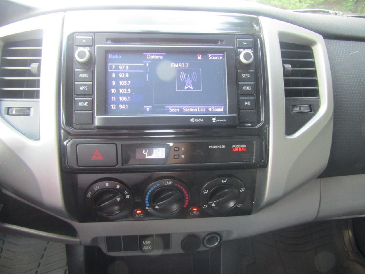 Toyota Tacoma PreRunner Access Cab I4 4AT 2WD 2014