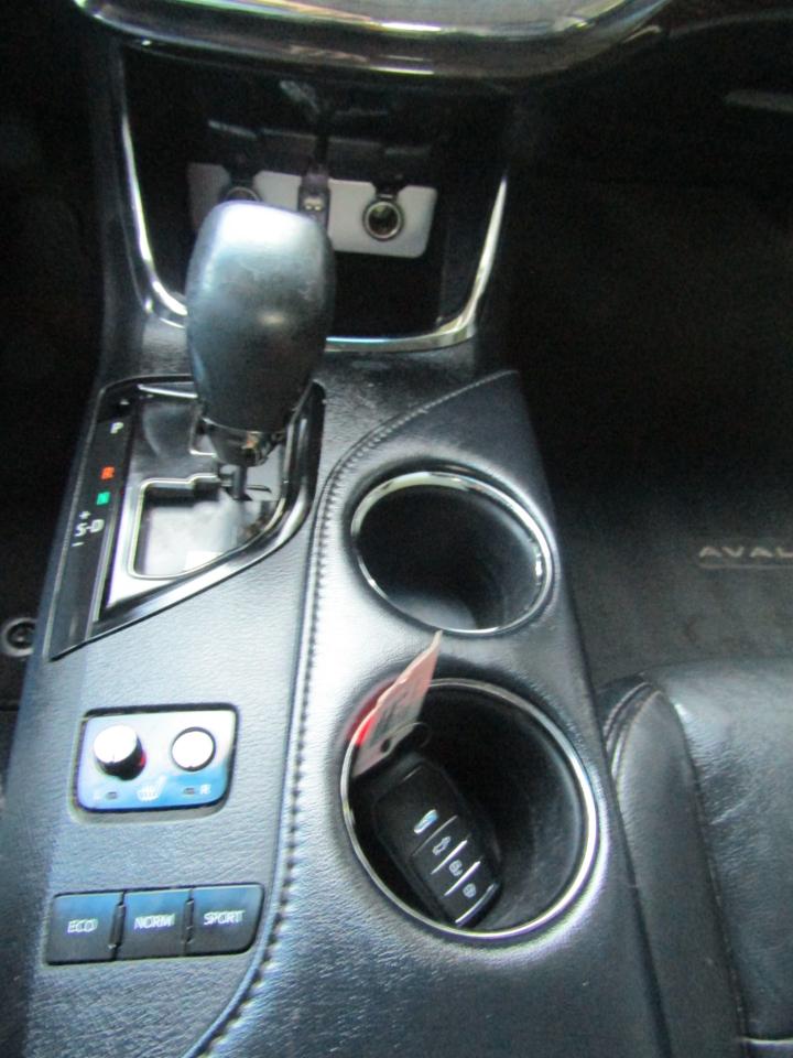 Toyota Avalon XLE Touring SE 2015