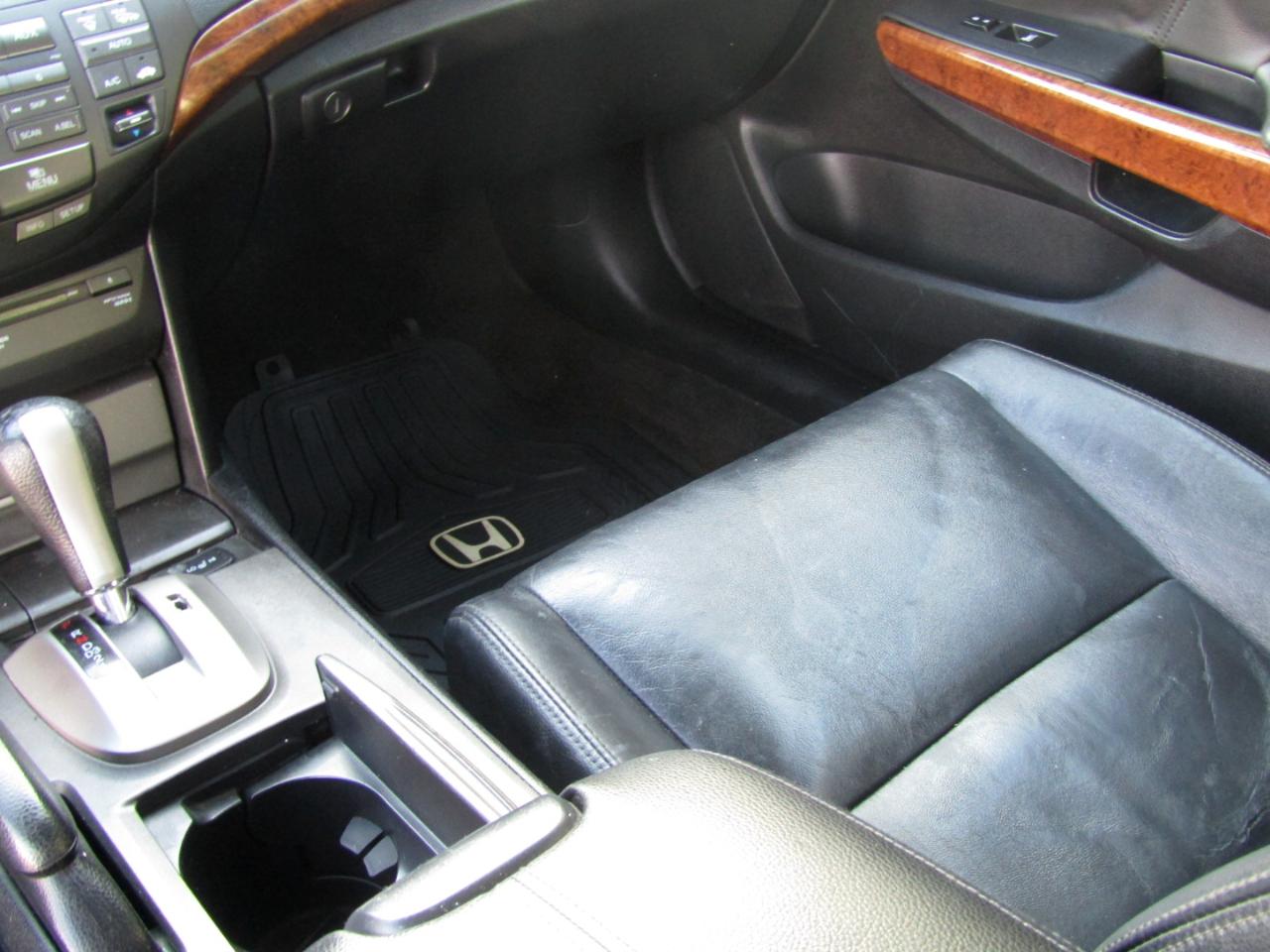 Honda Accord EX-L Sedan AT 2011