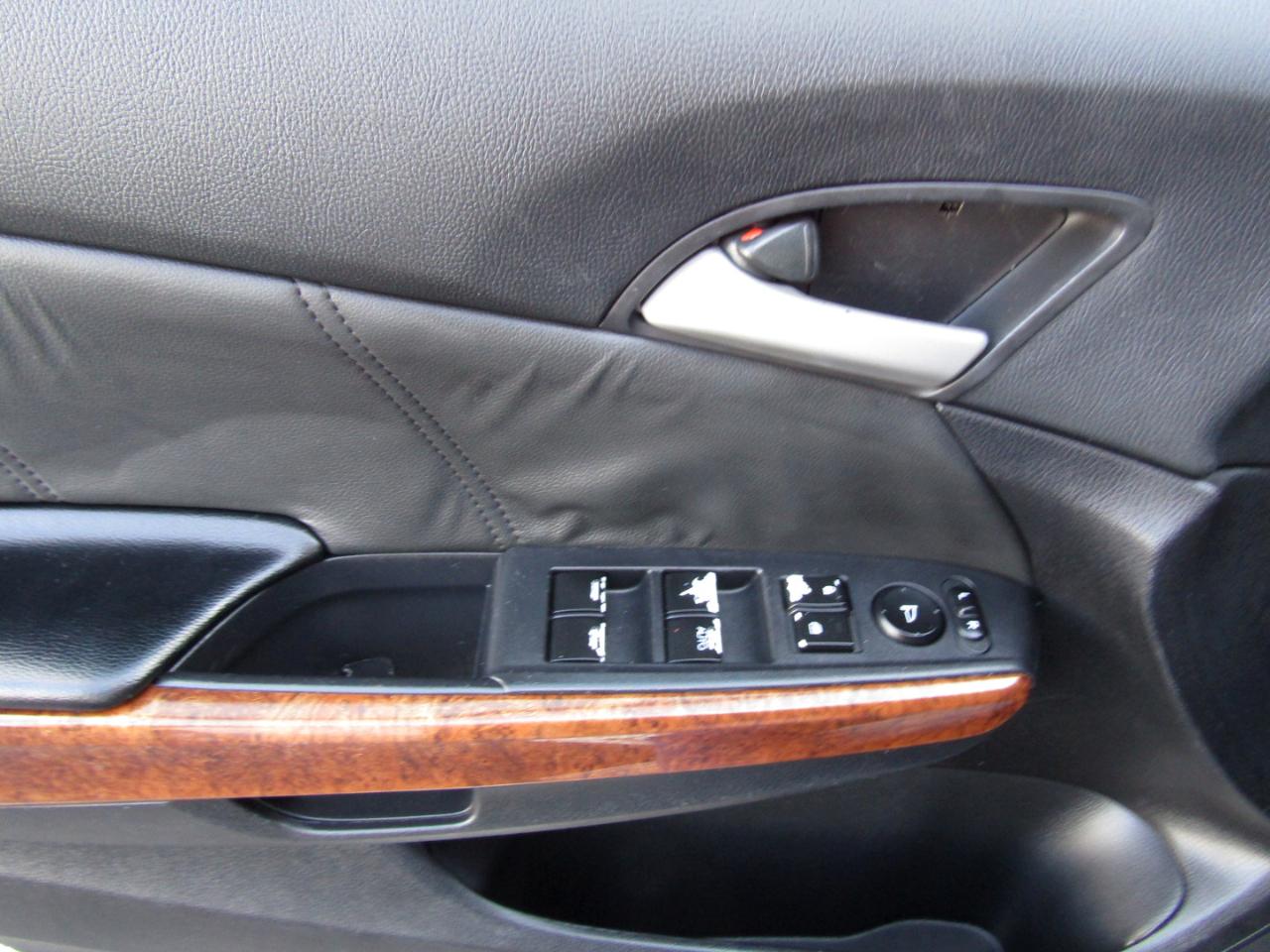 Honda Accord EX-L Sedan AT 2011