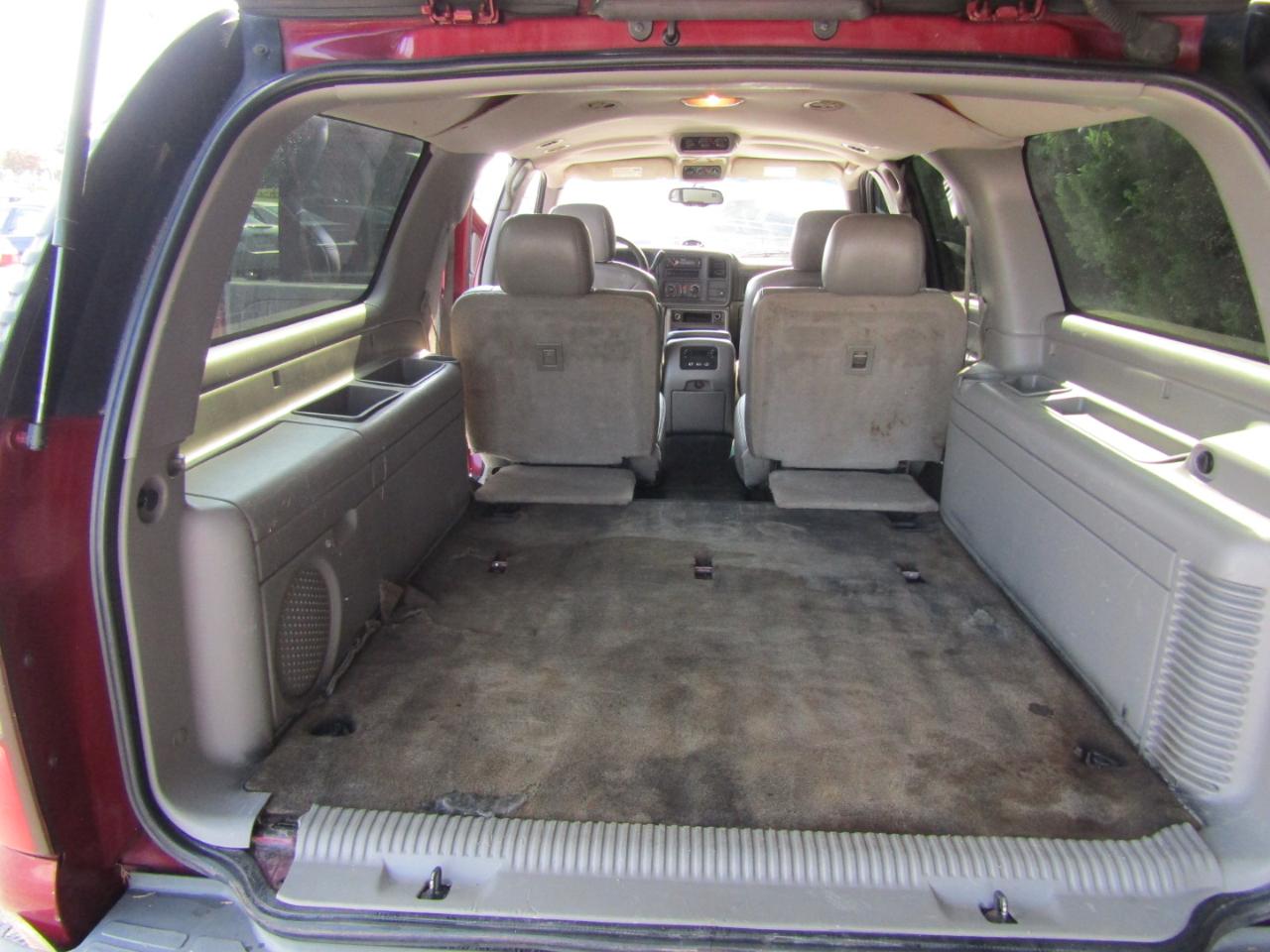 Chevrolet Suburban 1500 2WD 2006
