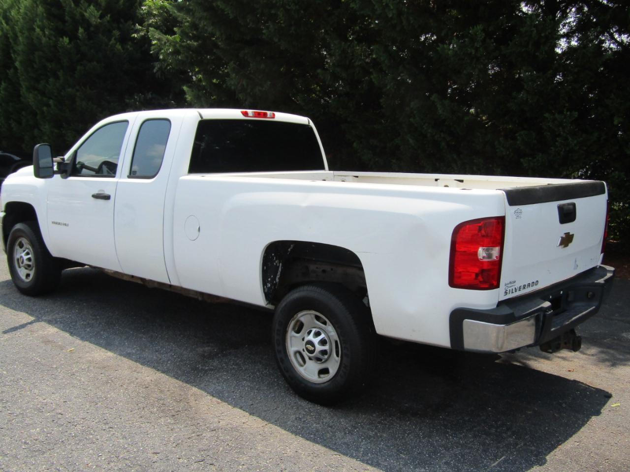 Chevrolet Silverado 2500HD Work Truck Ext. Cab 2WD 2013