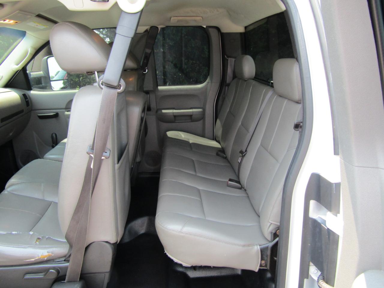 Chevrolet Silverado 2500HD Work Truck Ext. Cab 2WD 2013