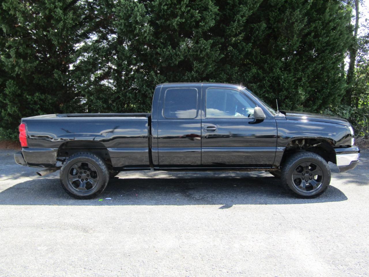 Chevrolet Silverado 1500 Work Truck Ext. Cab Long Bed 2WD 2006