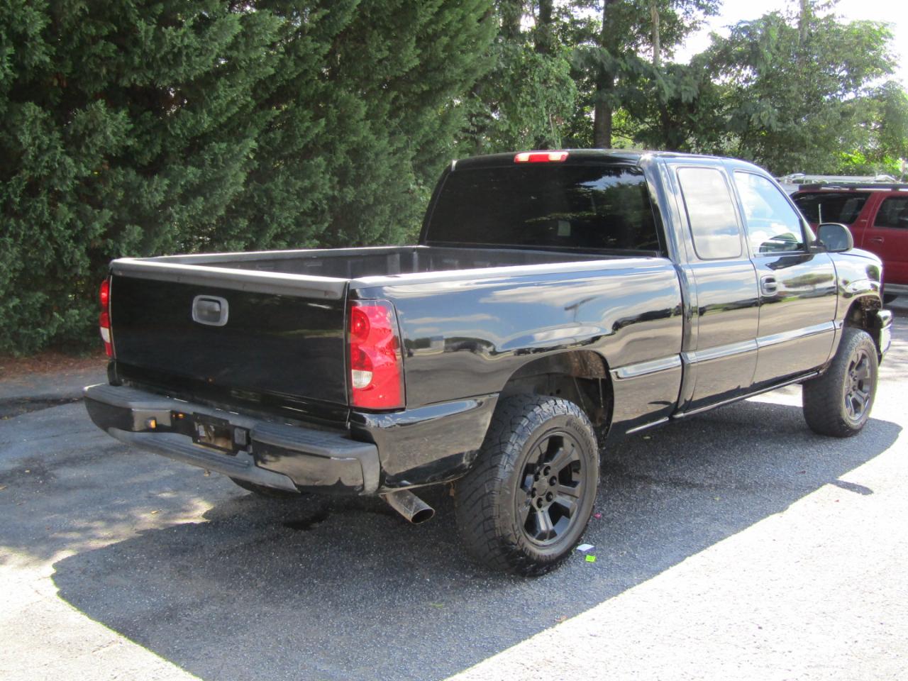 Chevrolet Silverado 1500 Work Truck Ext. Cab Long Bed 2WD 2006