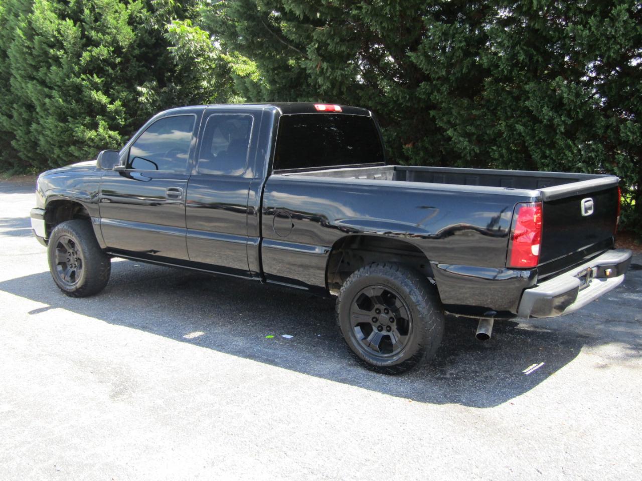 Chevrolet Silverado 1500 Work Truck Ext. Cab Long Bed 2WD 2006