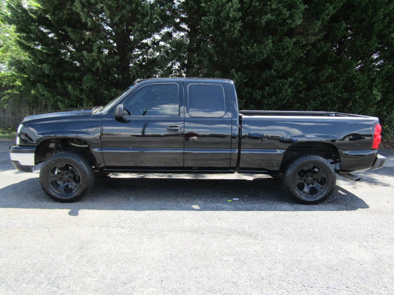 Chevrolet Silverado 1500 Work Truck Ext. Cab Long Bed 2WD 2006