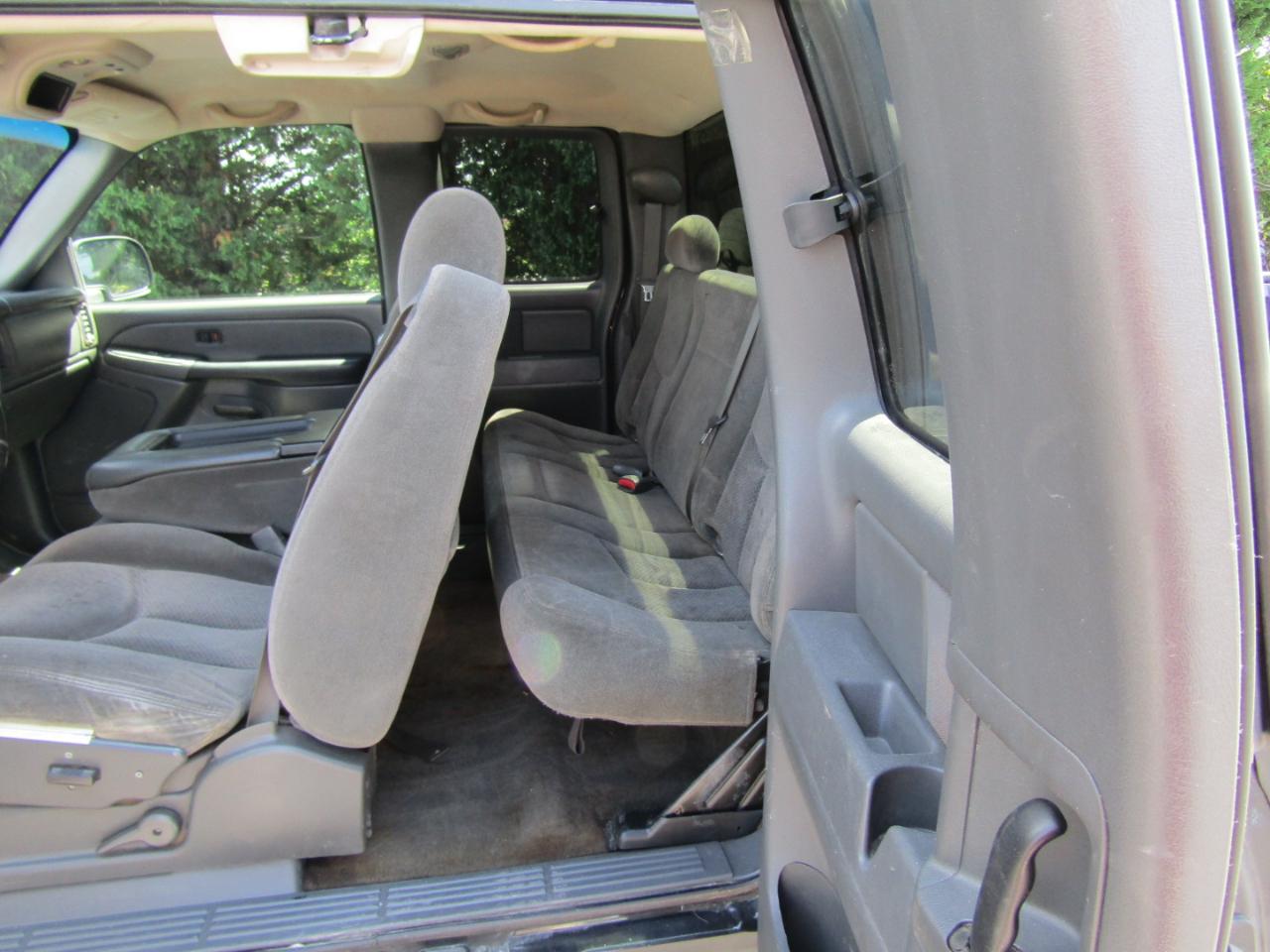 Chevrolet Silverado 1500 Work Truck Ext. Cab Long Bed 2WD 2006