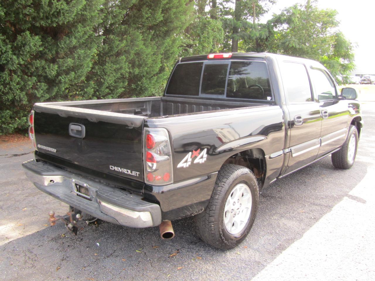 Chevrolet Silverado 1500 LT Crew Cab 4WD 2005