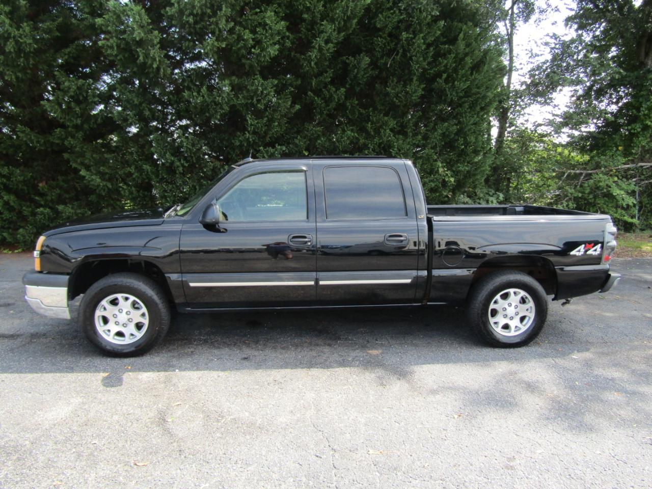 Chevrolet Silverado 1500 LT Crew Cab 4WD 2005