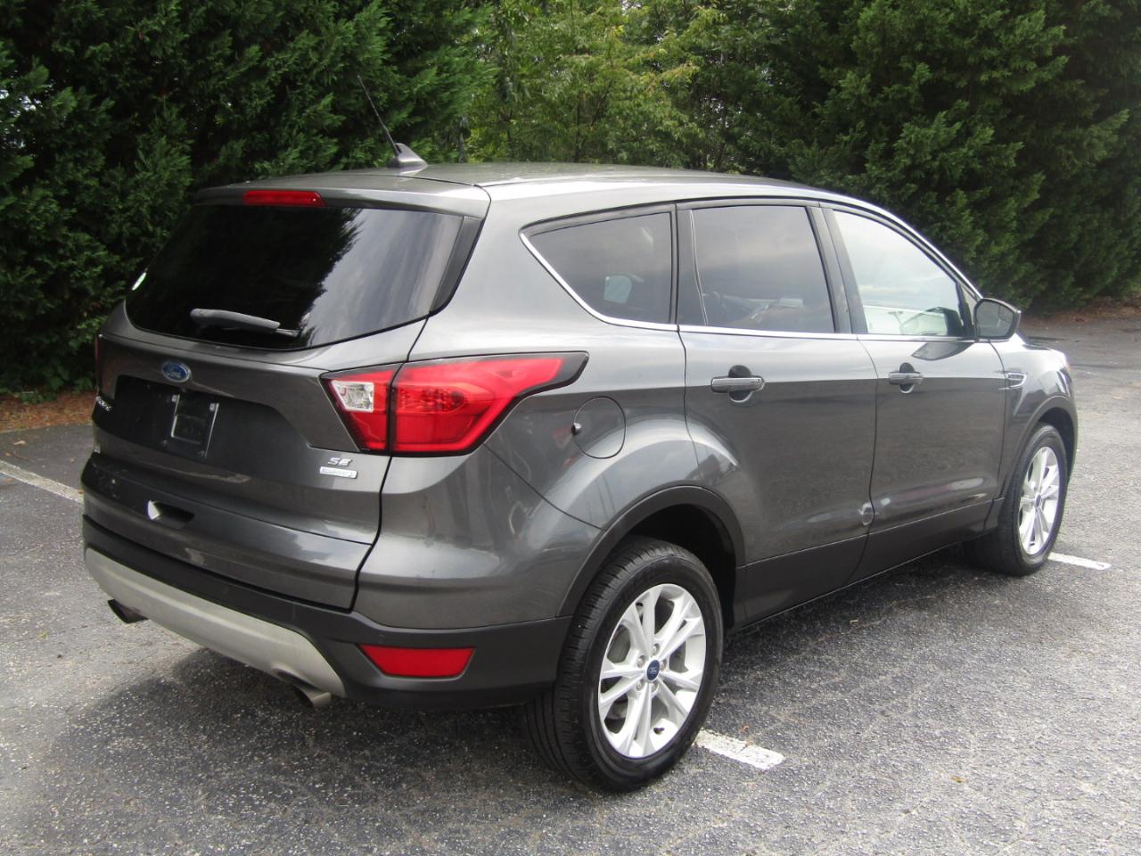 Ford Escape SE FWD 2019