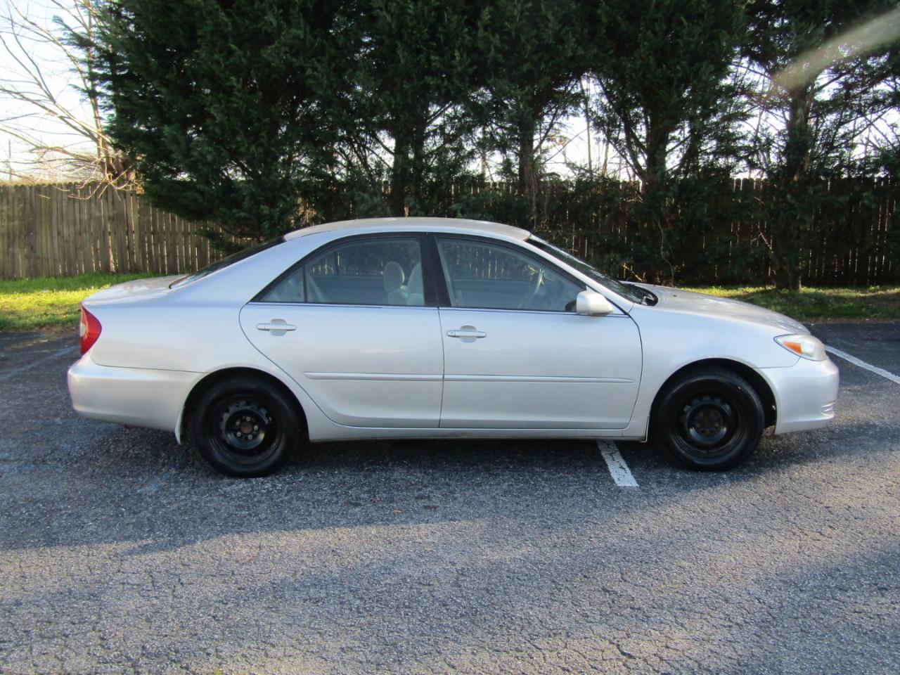 Toyota Camry XLE 2003