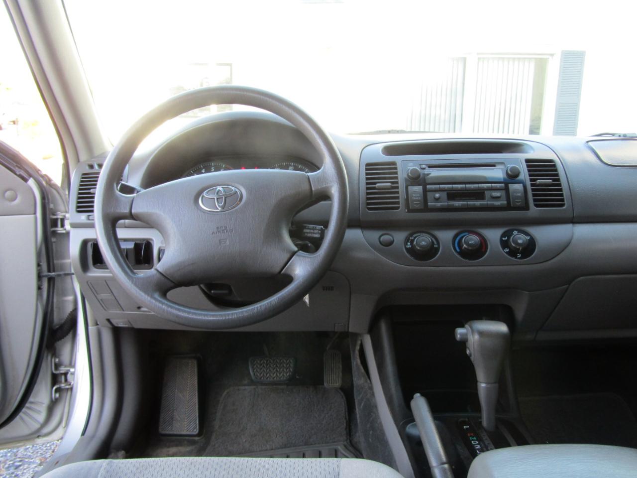 Toyota Camry XLE 2003
