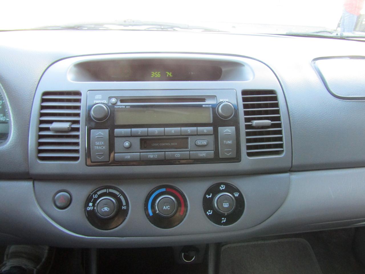 Toyota Camry XLE 2003