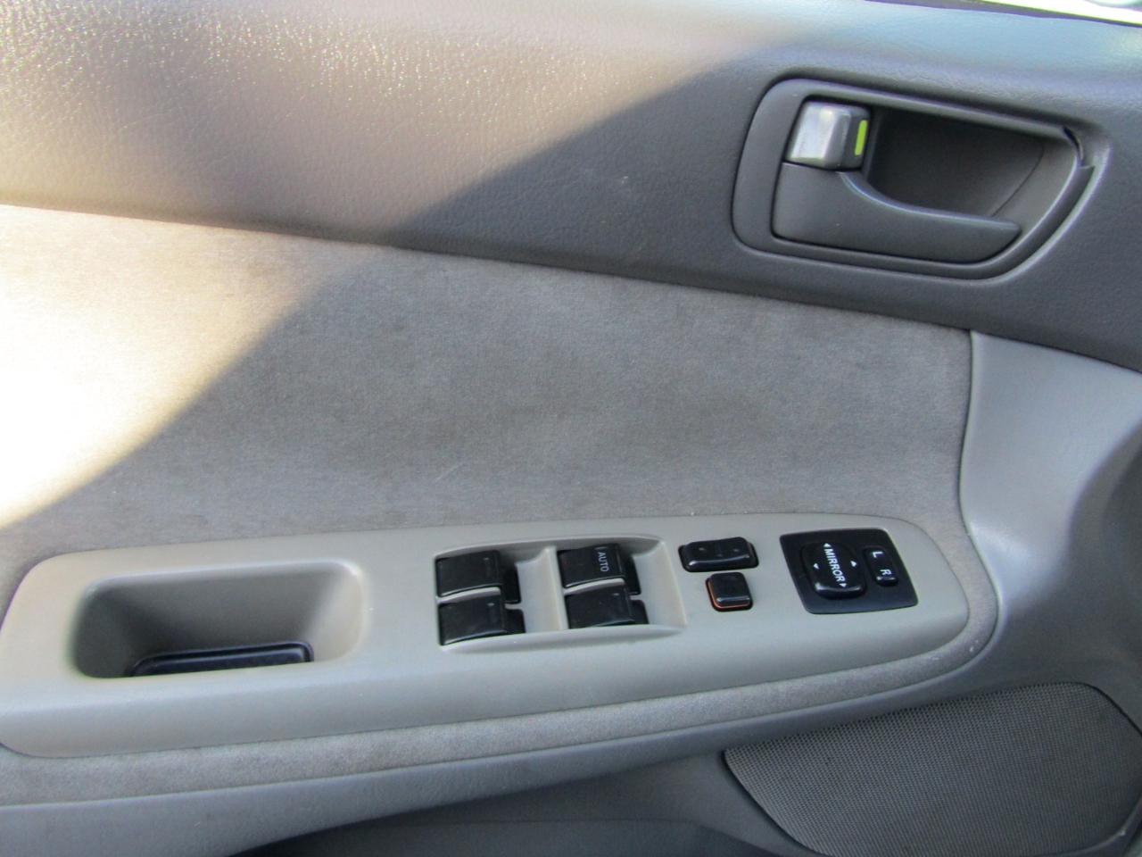 Toyota Camry XLE 2003