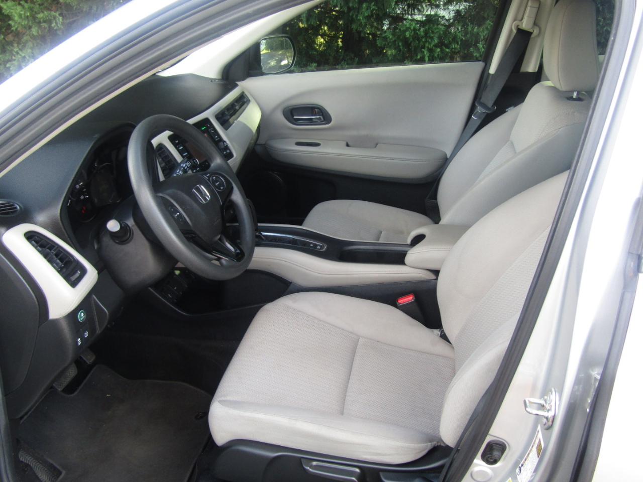 Honda HR-V LX 2WD CVT 2016
