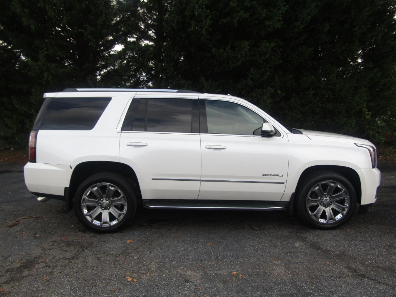 GMC Yukon Denali 4WD 2016