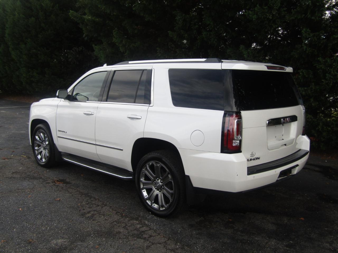 GMC Yukon Denali 4WD 2016