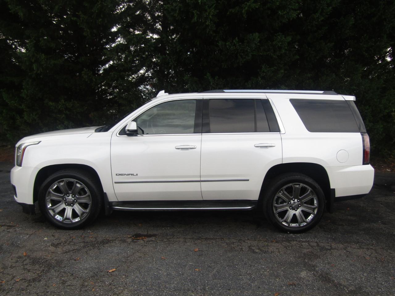 GMC Yukon Denali 4WD 2016