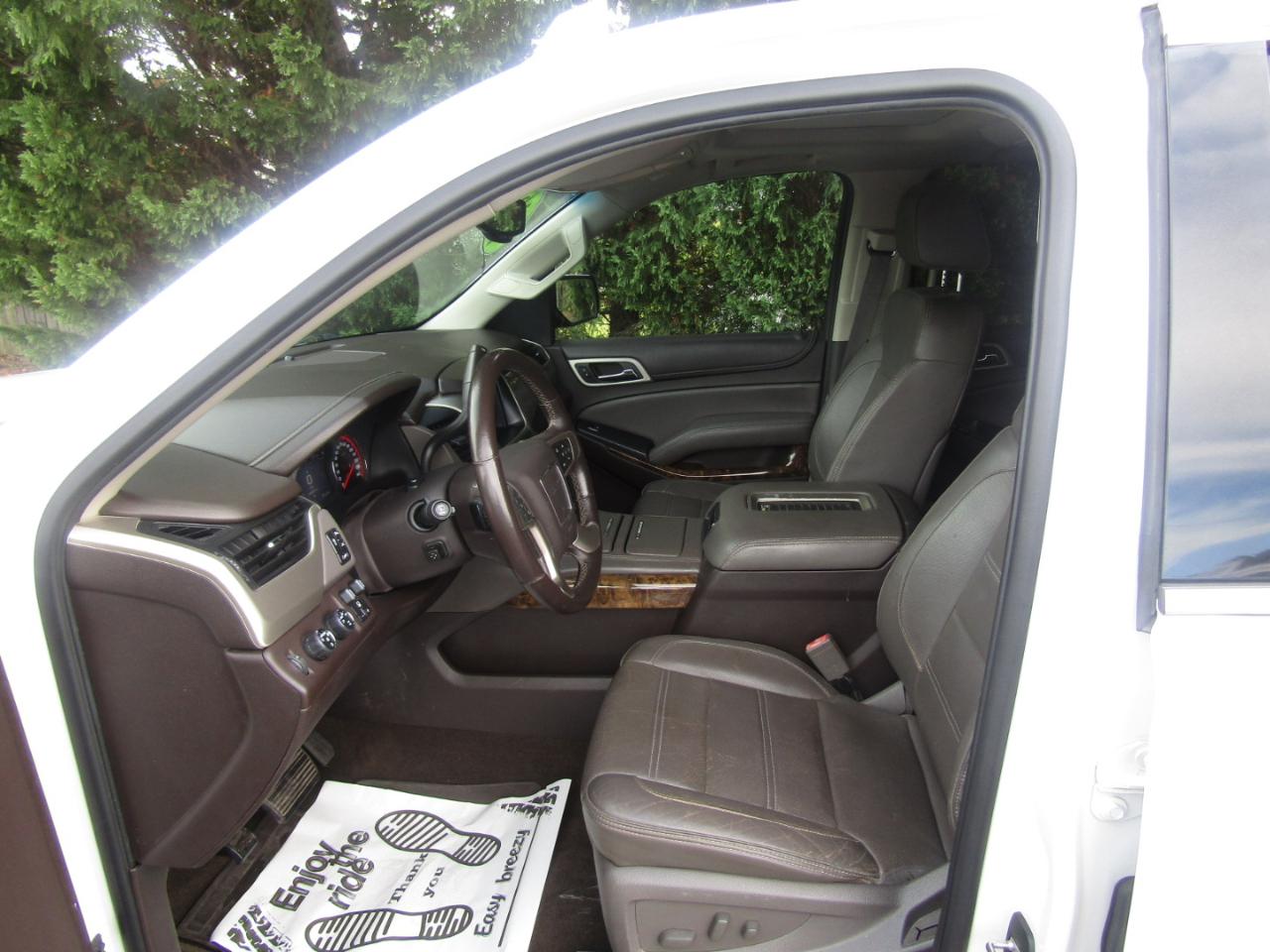 GMC Yukon Denali 4WD 2016
