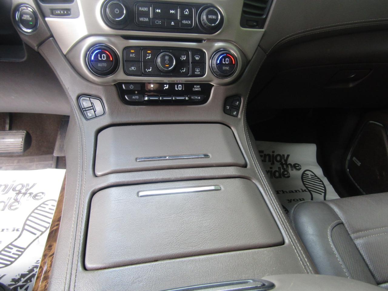 GMC Yukon Denali 4WD 2016