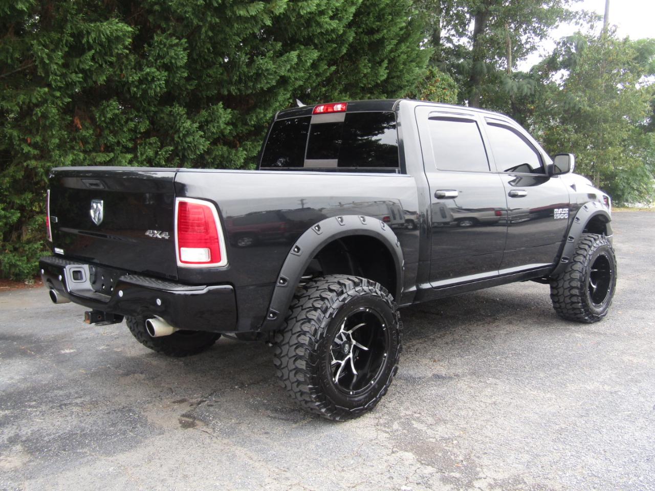 RAM 1500 Laramie Crew Cab SWB 4WD 2018