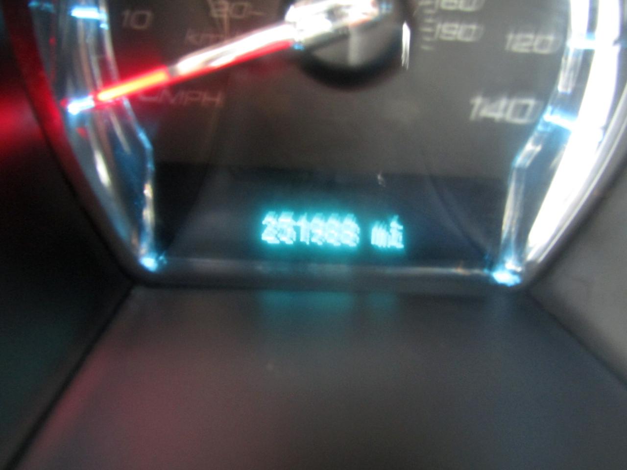 Ford Taurus SEL FWD 2011