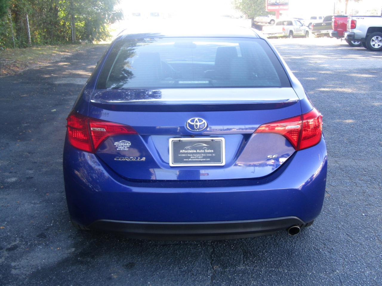 Toyota Corolla XLE CVT 2019