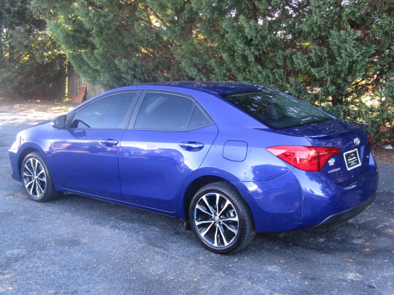 Toyota Corolla XLE CVT 2019